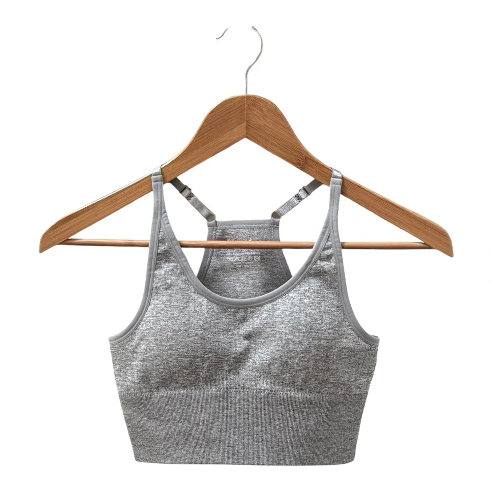 NWT Women’s Grey Racerback Sports Bra with Adjustable Straps! Small